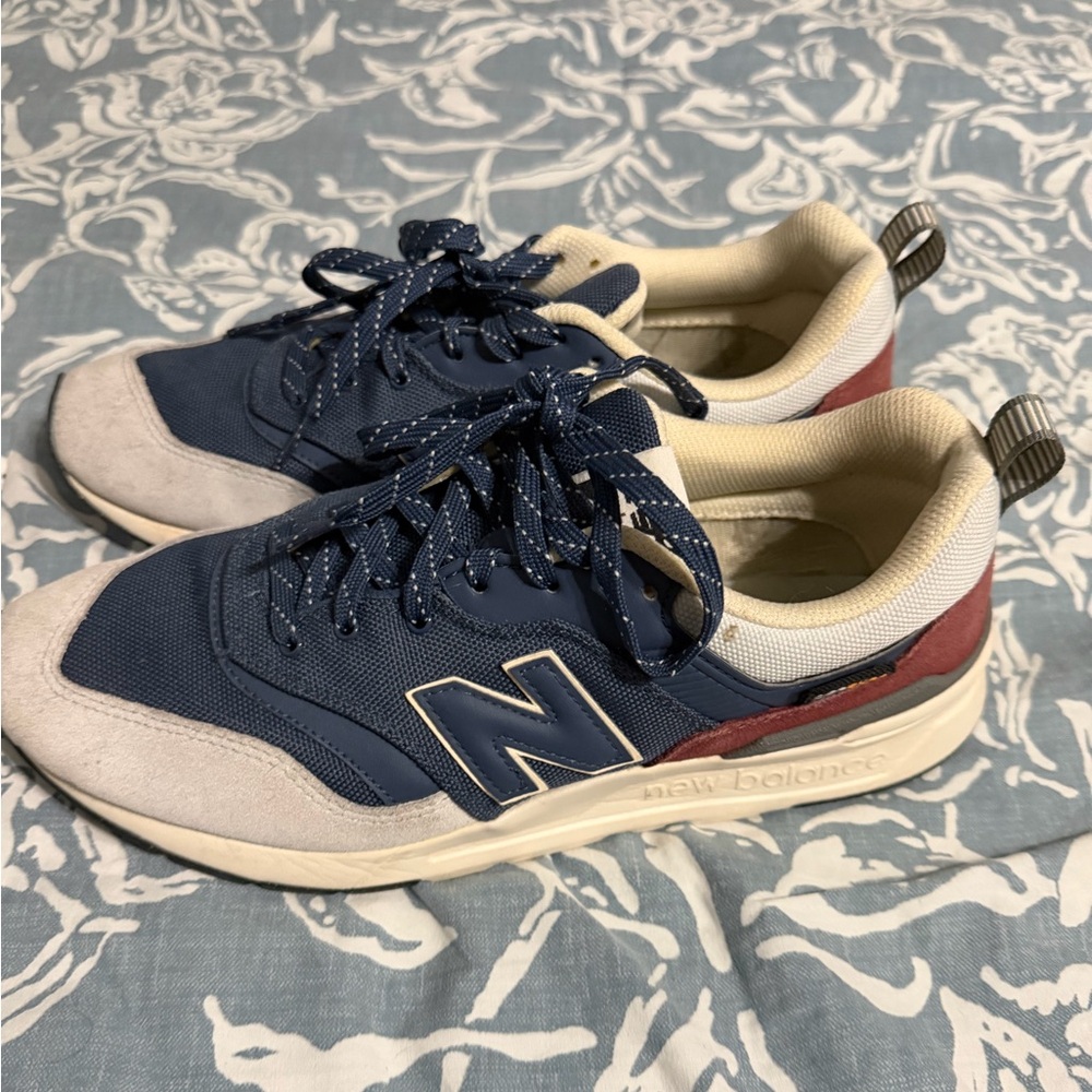 New Balance Men's Blue and Red 997H Sneakers